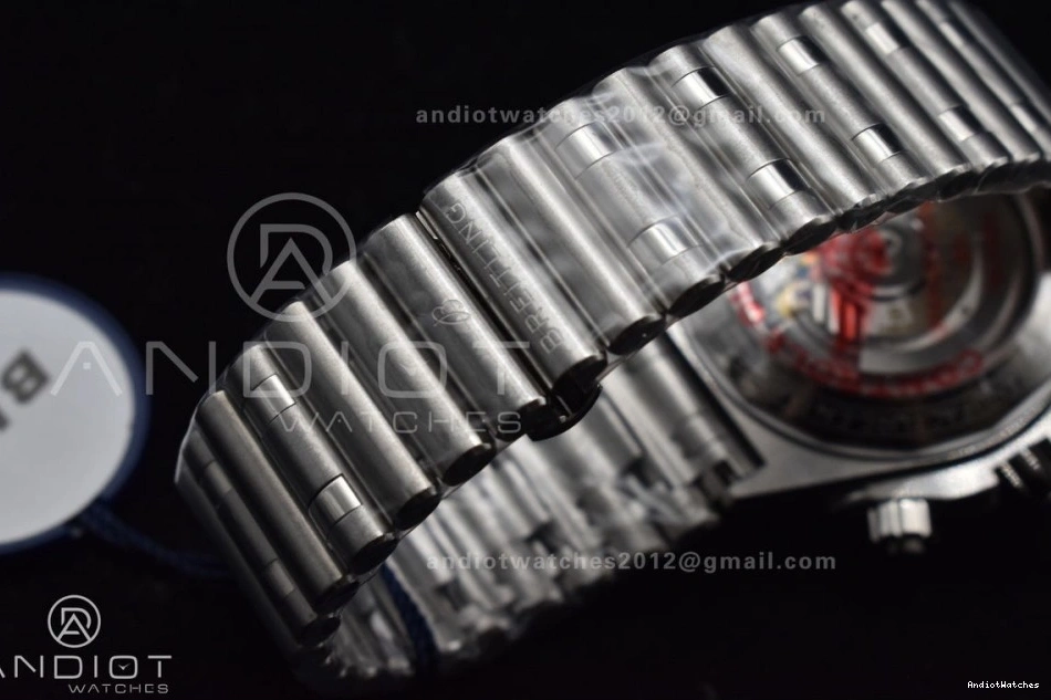 Best 586 Black Bracelet A 44mm BLSF Edition SS on Dial B01 Sustainable SS 1:1 Chronomat 0121